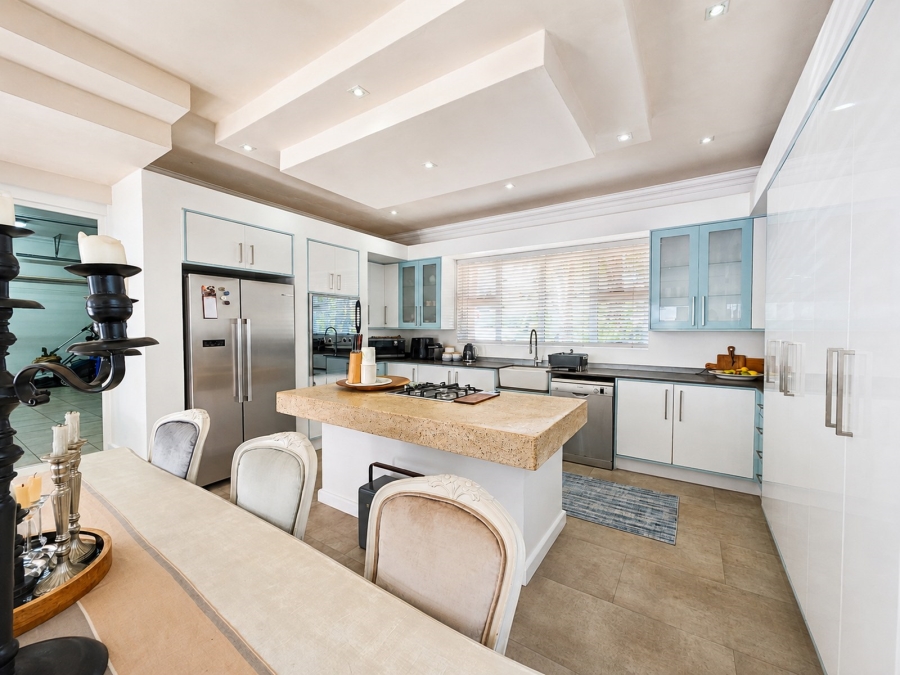 4 Bedroom Property for Sale in Marina Martinique Eastern Cape